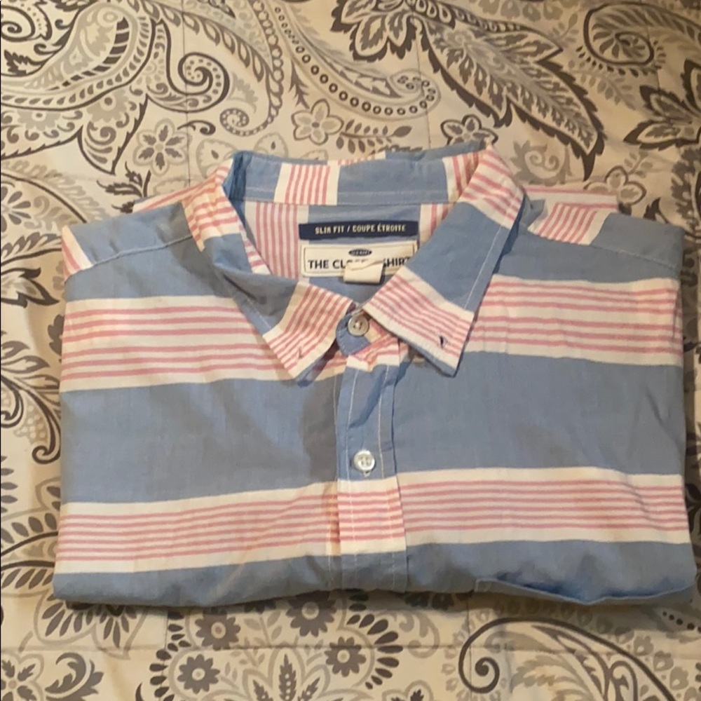Old navy pocket button down